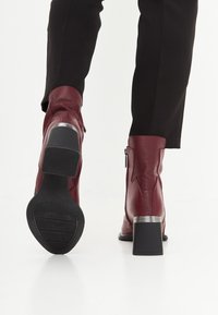 Cesare Gaspari BLOCK HEEL  - Stivaletti - bordo