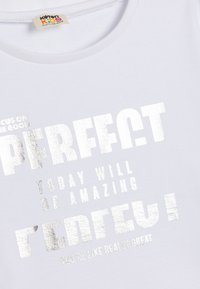 Koton Camiseta estampada - white