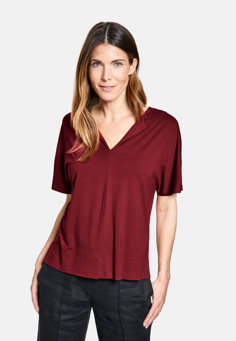 Damen T-Shirts | Gerry Weber 1/2 ARM T-Shirt basic dark cherry/dunkelrot - UV12609 Damen T-Shirts | Gerry Weber 1/2 ARM T-Shirt basic dark cherry/dunkelrot - UV12609