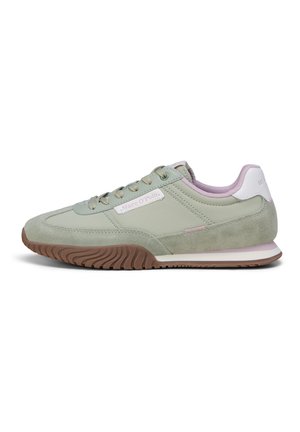 Light green suede and leather sneaker with brown ridged sole, white and pink accents, and "Marc O'Polo" branding on side.