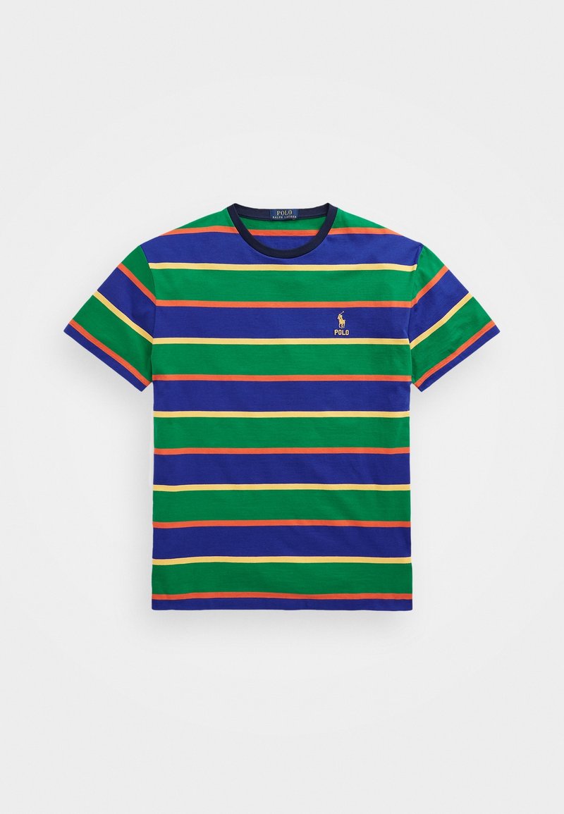 Pruhované tričko s modrými, zelenými, žlutými a červenými vodorovnými pruhy. Bavlněný materiál s žebrovaným okrouhlým výstřihem a logem.