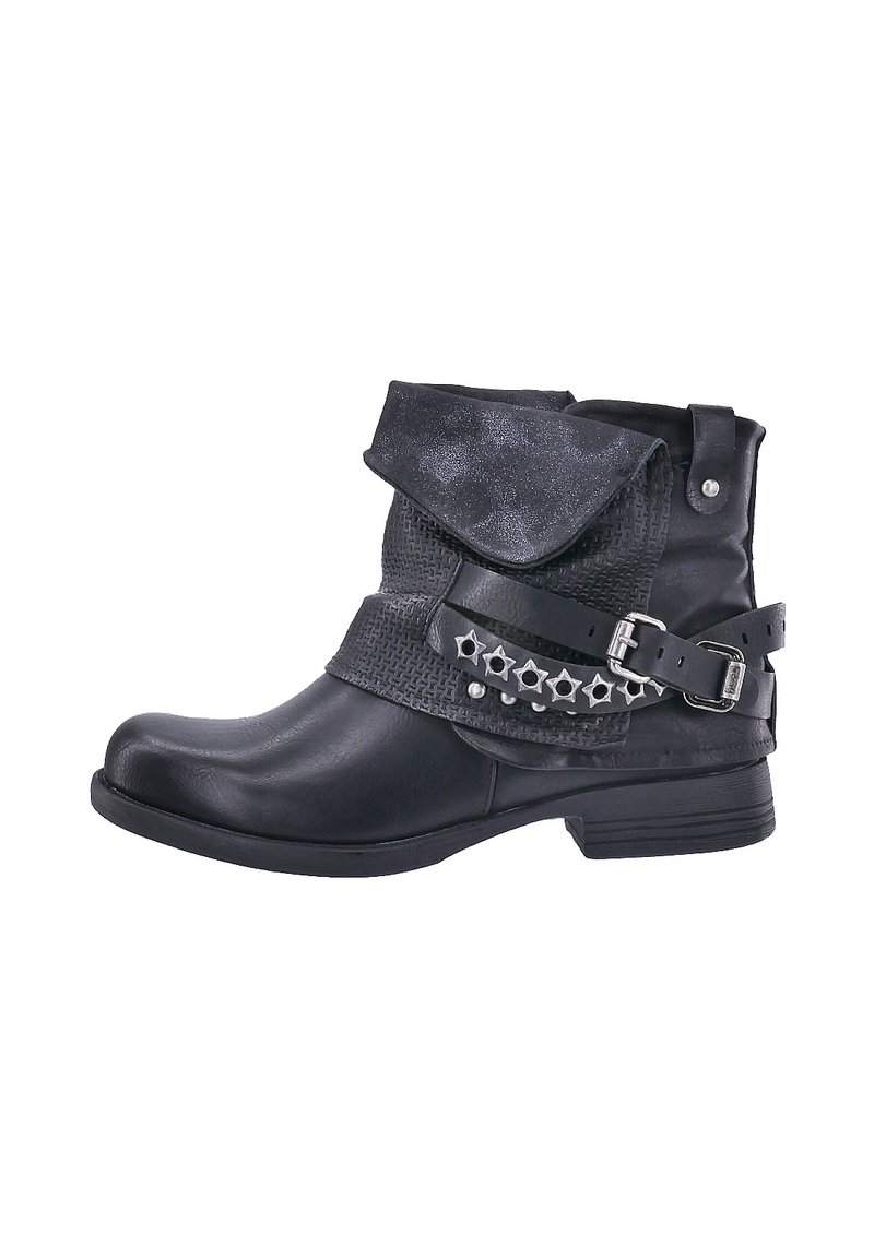 Botas negras hasta el tobillo con un empeine texturizado, diseño de solapa, estrellas plateadas decorativas en una correa y un tacón bajo.