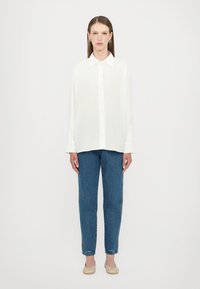 CLOSED CAPE SHIRT - Button-down blouse - white