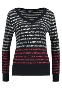 Czarny sweter dziany z dekoltem w serek, ozdobiony powtarzającym się wzorem tekstowym w białym i czerwonym kolorze z napisem "MA MAISON SCOTCH." Ściągacze na mankietach.
