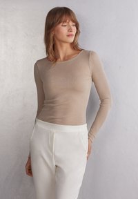 Intimissimi - Sweter