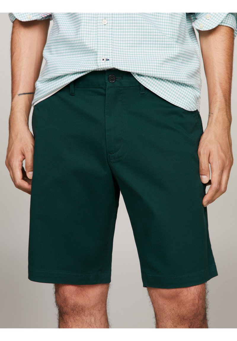Tommy Hilfiger HARLEM - Shorts - hunter