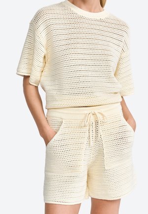 Shorts - white