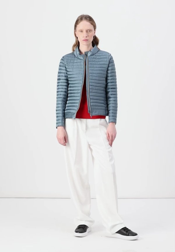 ALYSSA - Light jacket4