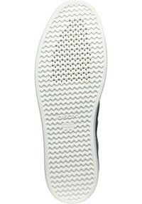 Suola in gomma bianca con un motivo a zigzag e fori di ventilazione. Presenta un logo Geox e testo di brevetto italiano al centro.