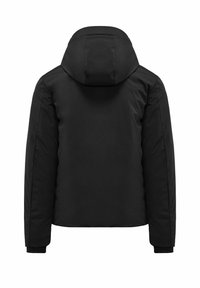 Giacca imbottita nera con cappuccio, caratterizzata da una texture liscia e un design uniforme. Include polsini aderenti e taglio dritto.