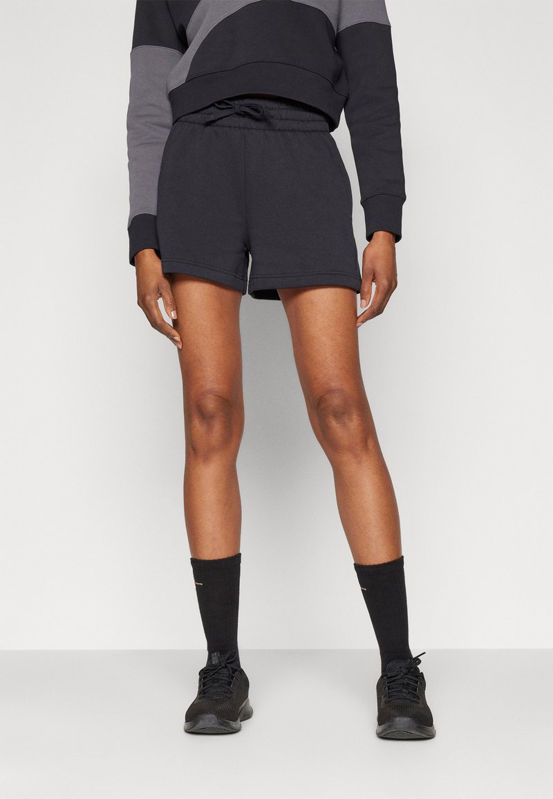 Under Armour RIVAL SHORT - Sports shorts - black/white