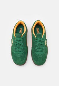 Puma PALERMO UNISEX - Sportcipő - vine/clementine