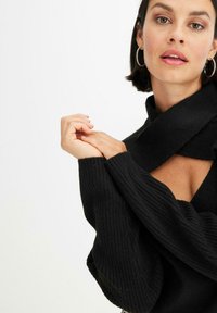 bonprix Maglione - black