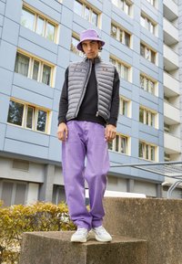 Ellesse BARDY GILET - Colete - dark grey