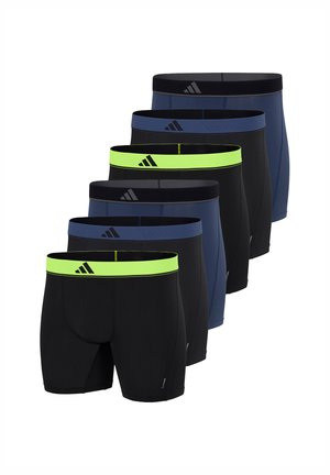 Sei paia di boxer da uomo in colori alternati nero e blu navy con fascia elastica in vita, alcune evidenziate con bande verde neon e loghi Adidas.