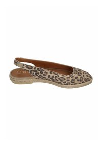 Leopard print slingback shoe with a rounded toe, fabric upper, and jute-wrapped wedge heel, featuring a tan lining and back strap.