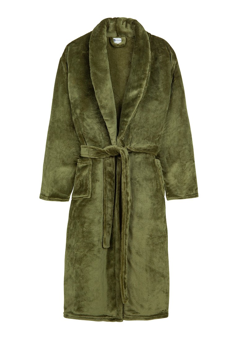 Peignoir de bain en olive, en velours, avec des manches longues, un col châle, une ceinture à la taille et deux poches latérales. Texture douce avec une surface uniforme.