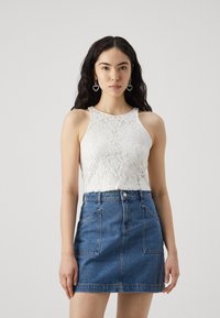 Vero Moda Tall - VMMILA CROP - Topper - snow white Miniatyrbilde 1