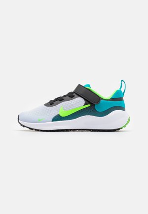 Nike Performance REVOLUTION 7 - Road running shoes - black/green strike/football grey/aquamarine