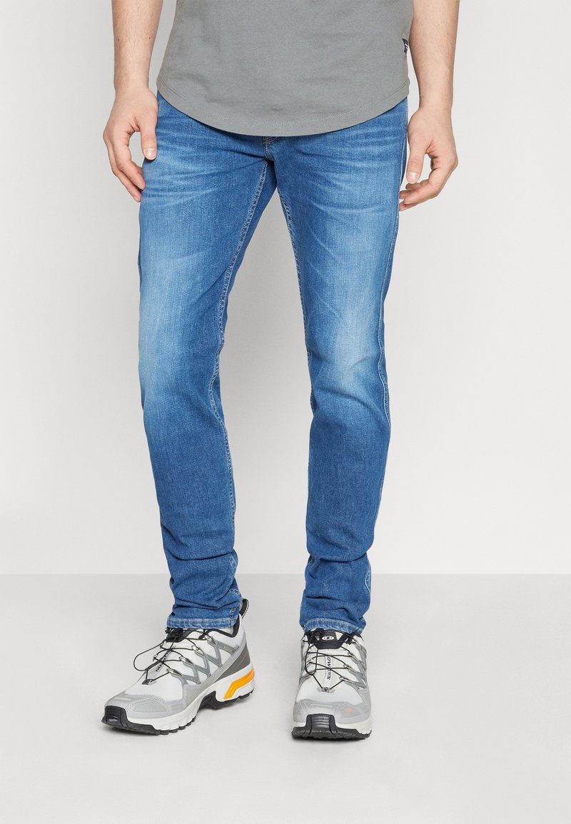 Replay ANBASS PANTS - Traperice uskog kroja - dark blue