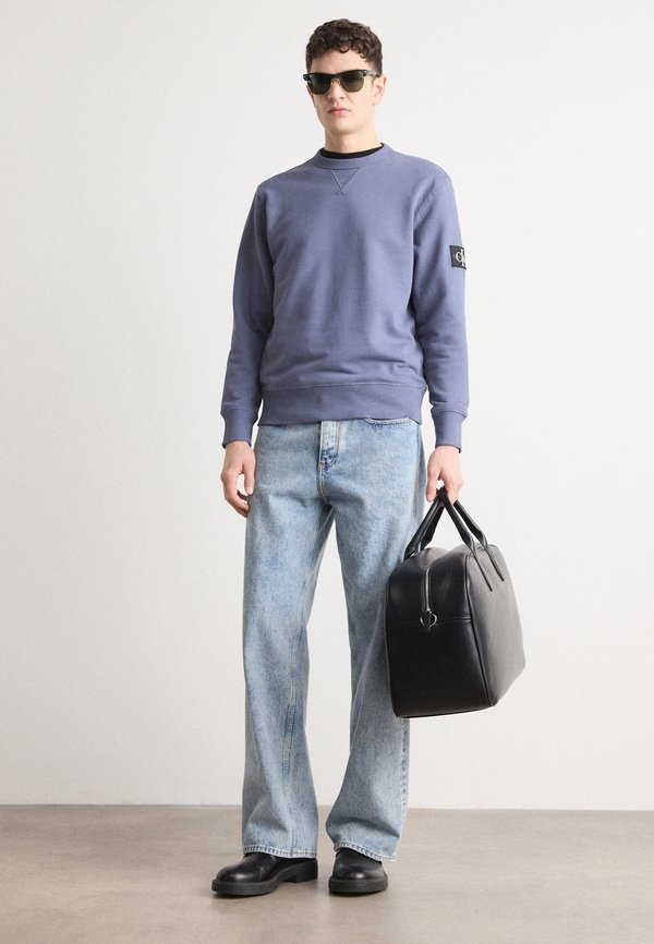 BADGE CREW NECK - Sweatshirt - grisaille3