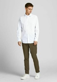 Jack & Jones 2 PACK - Dalykiniai marškiniai - navy blazer