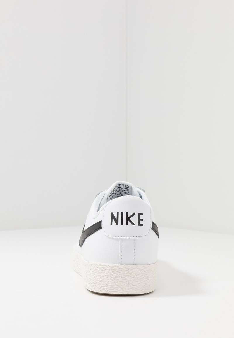 Nike Sportswear Blazer Sportbaciai White Black Sail Light Brown Balta Zalando Lt Nike Sportswear Blazer Sportbaciai White Black Sail Light Brown Balta Zalando Lt