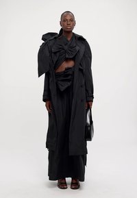 Viktor&Rolf DRAPE BOW  - Trentšmantel - black