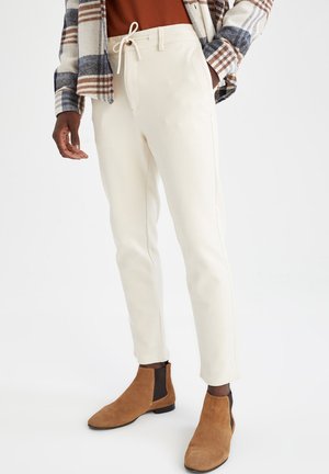 Chinos - ecru