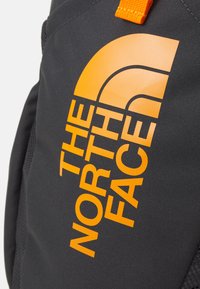 The North Face RECON UNISEX - Hátizsák - asphalt grey/cone orange