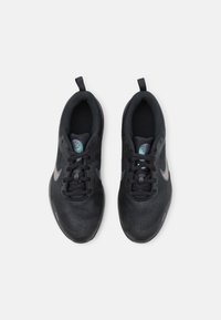 Nike Performance DOWNSHIFTER 12 NN GS - Scarpe da corsa su strada - black/light smoke grey/dark smoke grey