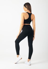 Carlheim Legíny – nohavice - black