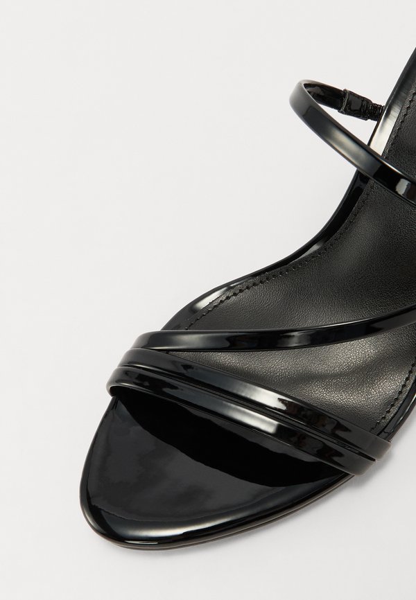 LAMORA - Classic heels3