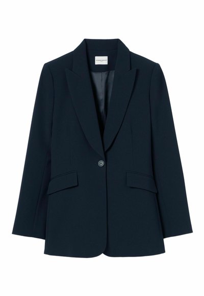 Blazer marine avec un design structuré, revers crantés, deux poches avant, une fermeture à un bouton et une texture lisse.