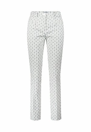 Witte slanke broek met golvend grijs geometrisch patroon, achterzakken en riemlussen, gezien vanaf de achterkant tegen een effen achtergrond.