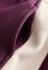 Next COSY WIDE - REGULAR FIT - Nadrágok - berry pink