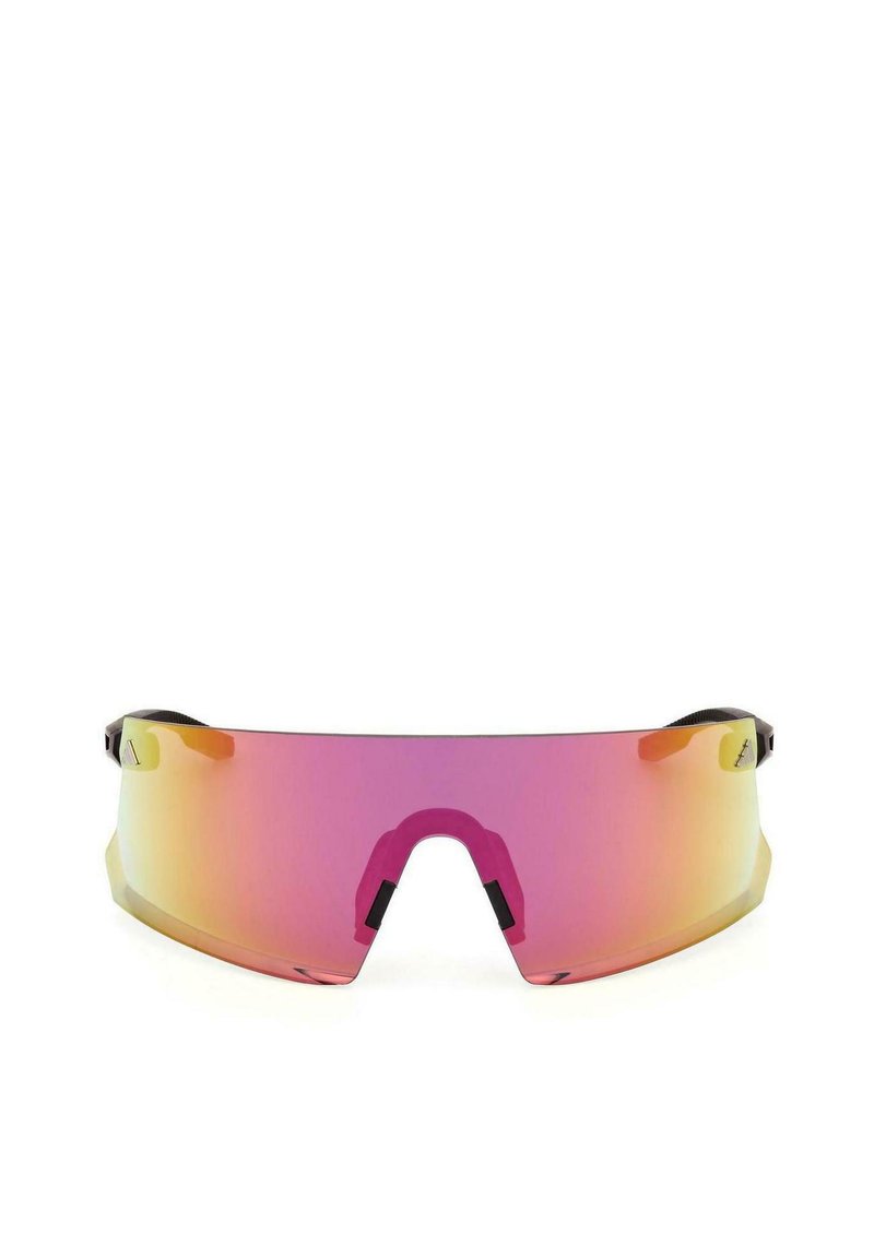 Occhiali da sole con un ampio design avvolgente. Lenti graduali in tonalità di rosa e giallo. Accenti neri sulla montatura e bracci laterali regolabili.