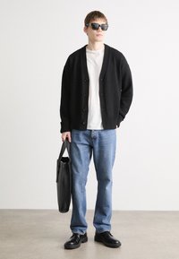 BOSS BELLACO - Casaco de malha - black