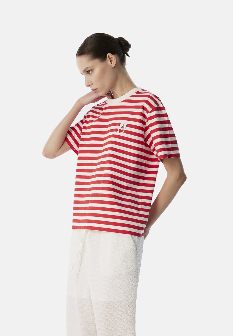 Blusa Amazon Camiseta Corta Con Abertura Delantera ICHI IHNOVA