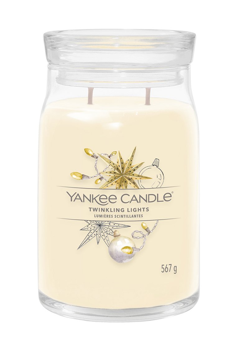 Yankee Candle Scented candle light yellow