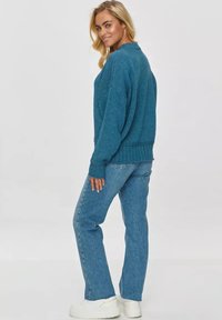 Makadamia - Sweter