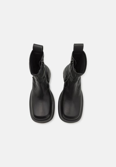 MIISTA NEW OLIANA BOOTS - Μποτάκια πλατφόρμα - black