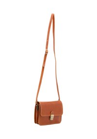 Borsa a tracolla in pelle marrone con chiusura a scatto magnetica, tracolla regolabile e dettagli cuciti lungo i bordi. Forma rettangolare compatta.