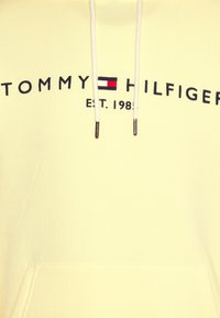 Tommy Hilfiger LOGO HOODY - Sweatshirt com capuz - lemon twist
