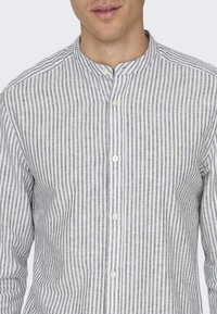 Only & Sons ONSCAIDEN LS MAO STRIPE NOOS - Hemd - dark navy