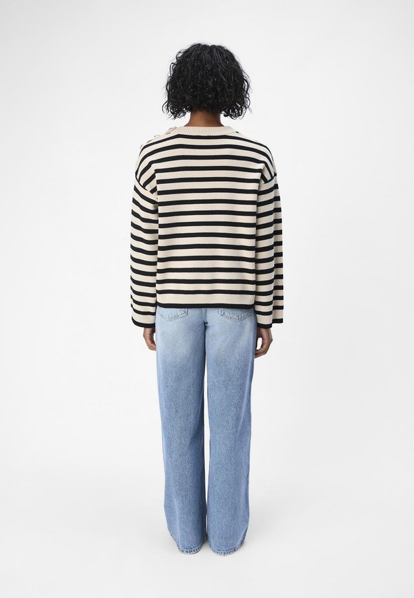 OBJELLY LO - Jumper3