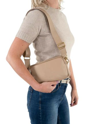 Braun Büffel, LOTTA CROSS BODY BAG - Borsa a tracolla - sand