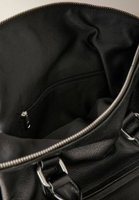 Next WASHED GRAB - Rankinė - black