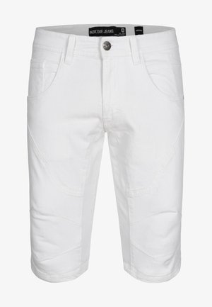Shorts in denim bianco con multiple tasche, cuciture rinforzate e una leggera lucentezza. Presentano una chiusura con bottone e una vita a media altezza.