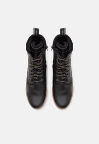 Panama Jack Botines con plataforma - black